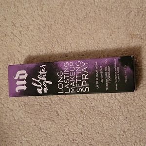 NWT Urban Decay Setting Spray